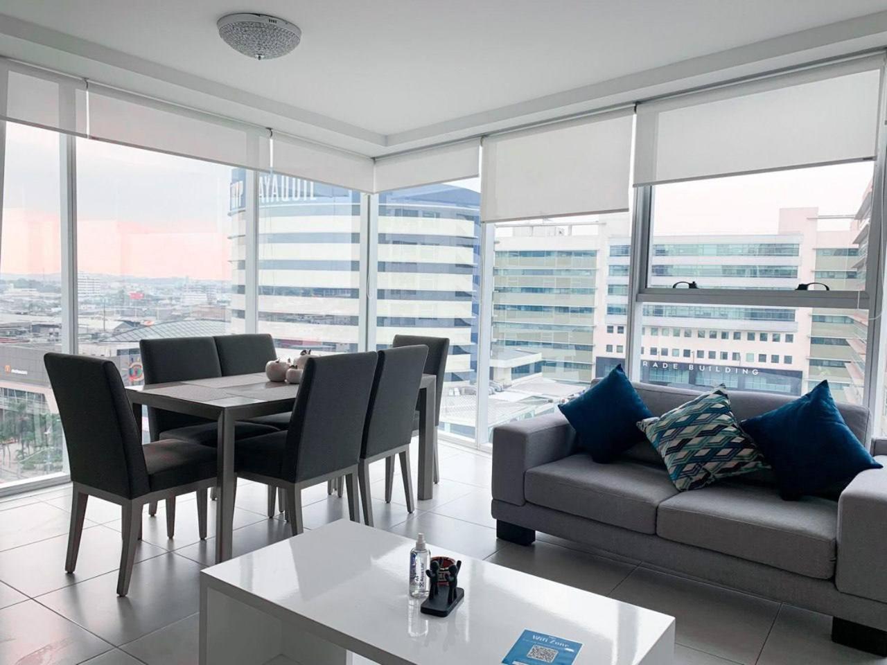 Lujoso Depa Con Vista A Todo Guayaquil! Apartment Exterior photo