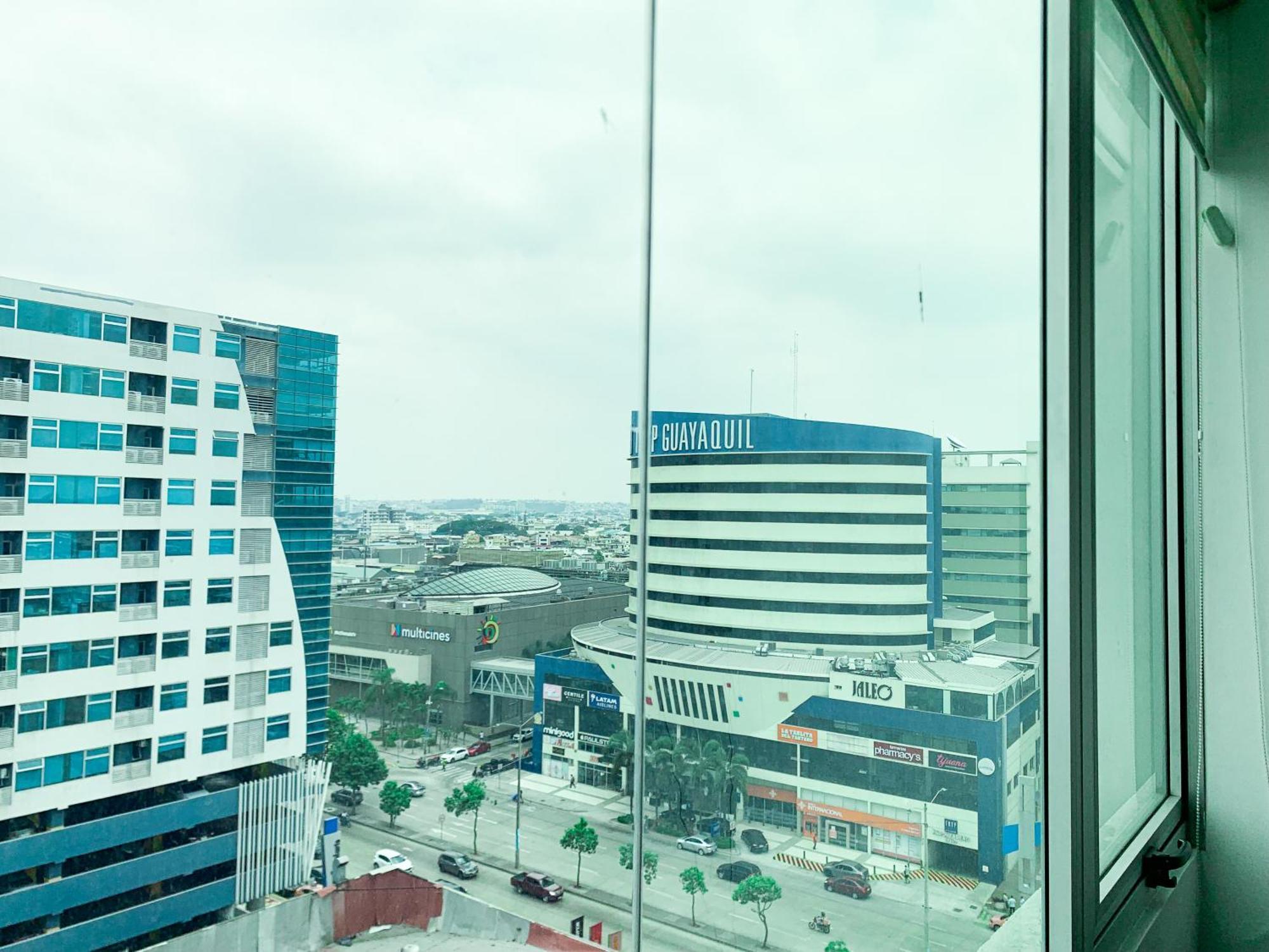 Lujoso Depa Con Vista A Todo Guayaquil! Apartment Exterior photo